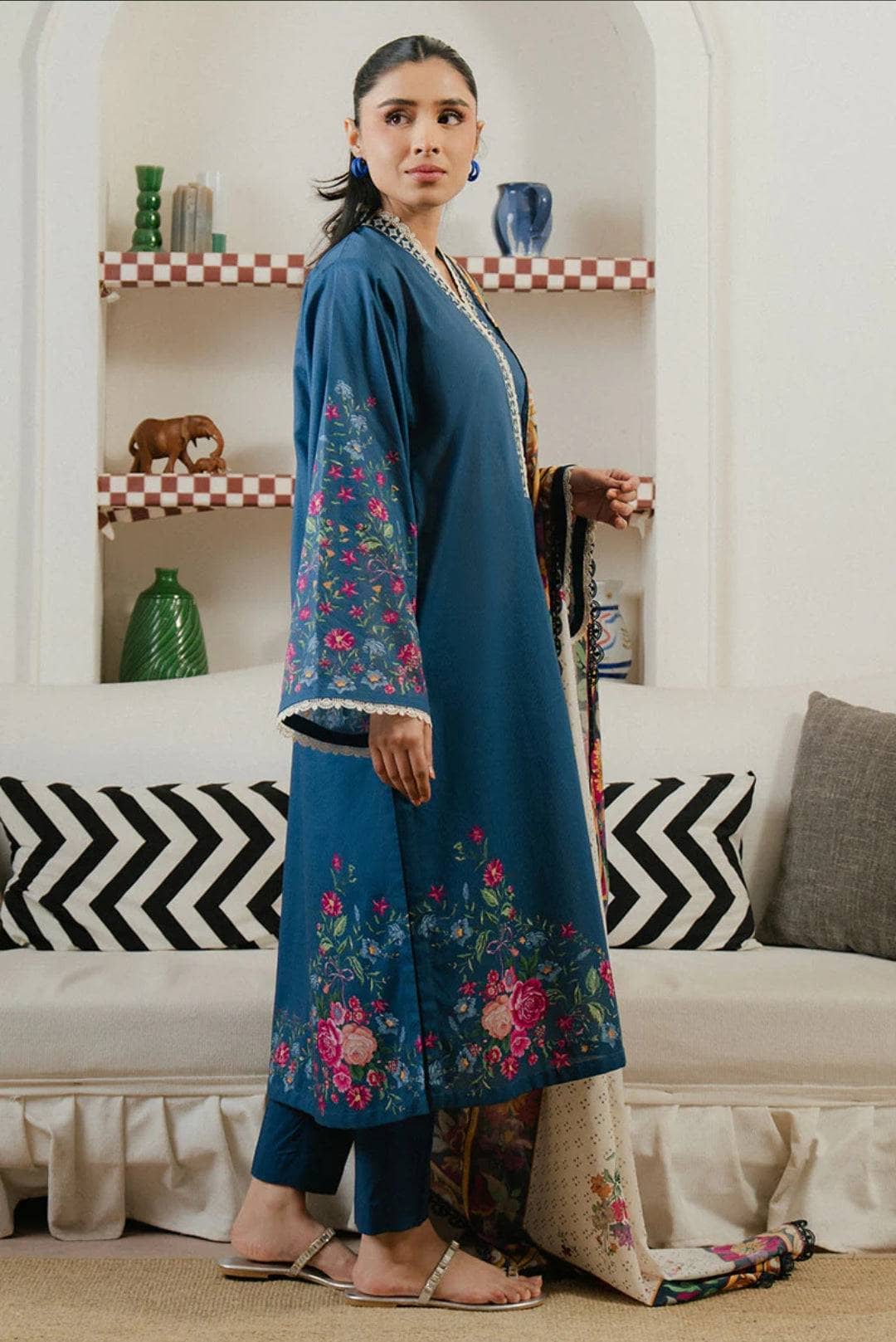 img_cross_stitch_daily_lawn_awwal_boutique