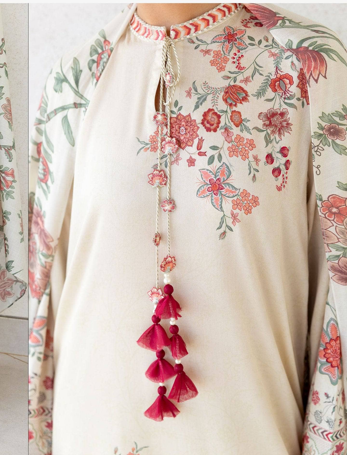 Cross Stitch Luxury Winter Collection Cross Stitch Cotton Satin 25/Petal Sand/Beige