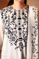 Cross Stitch Cotton Satin 26/Ivory Noir/Off White