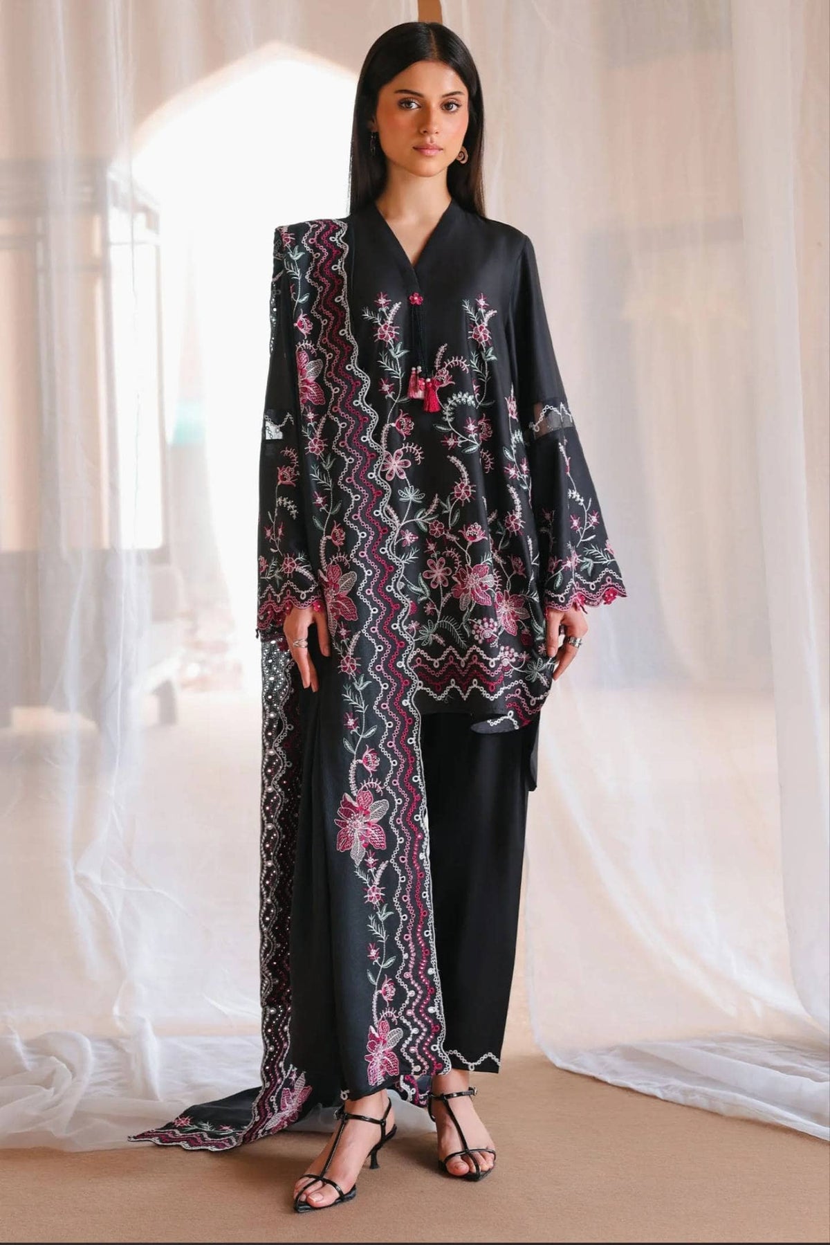 Cross Stitch Cotton Satin 26/Midnight Flora/Black