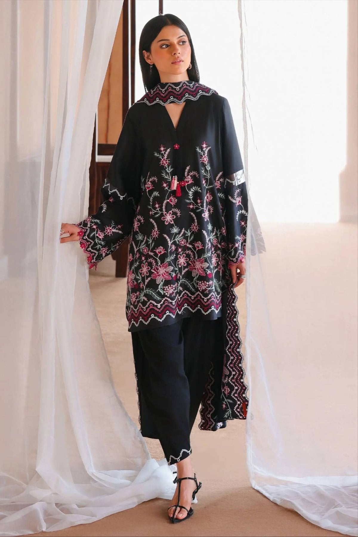 img_cross_stitch_cotton_satin_awwal_boutique