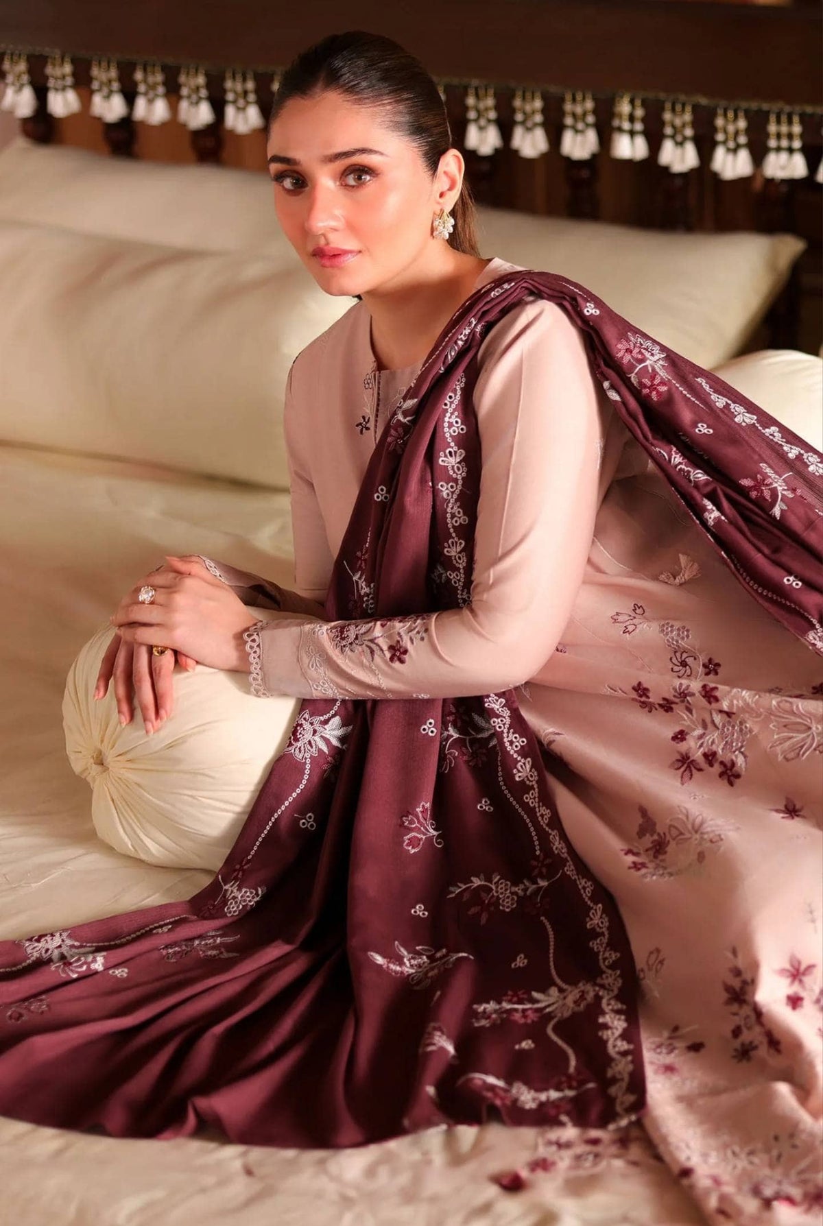 img_cross_stitch_cotton_satin_awwal_boutique