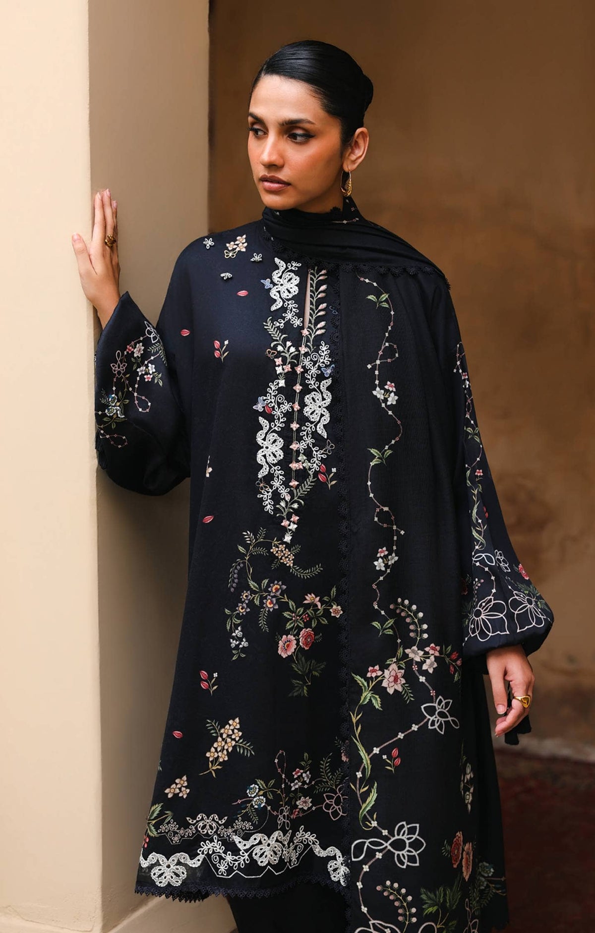 Cross Stitch Cotton Satin 26/Velvet Onyx