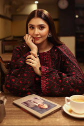 img_cross_stitch_khaddar_awwal_boutique