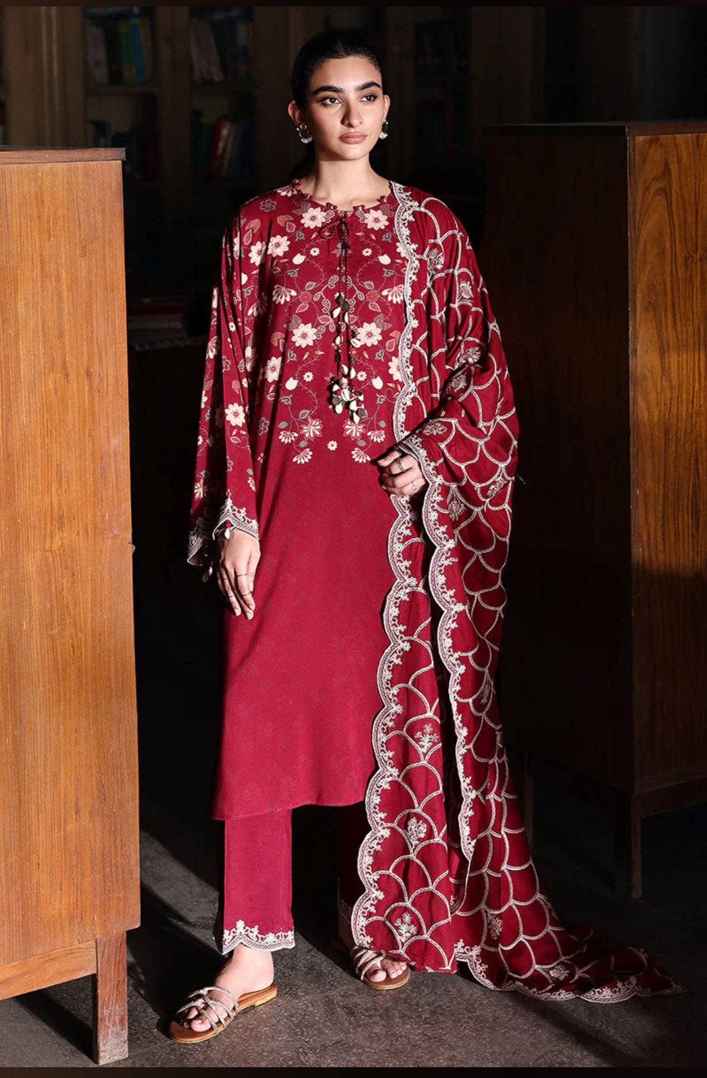 img_cross_stitch_linen_awwal_boutique