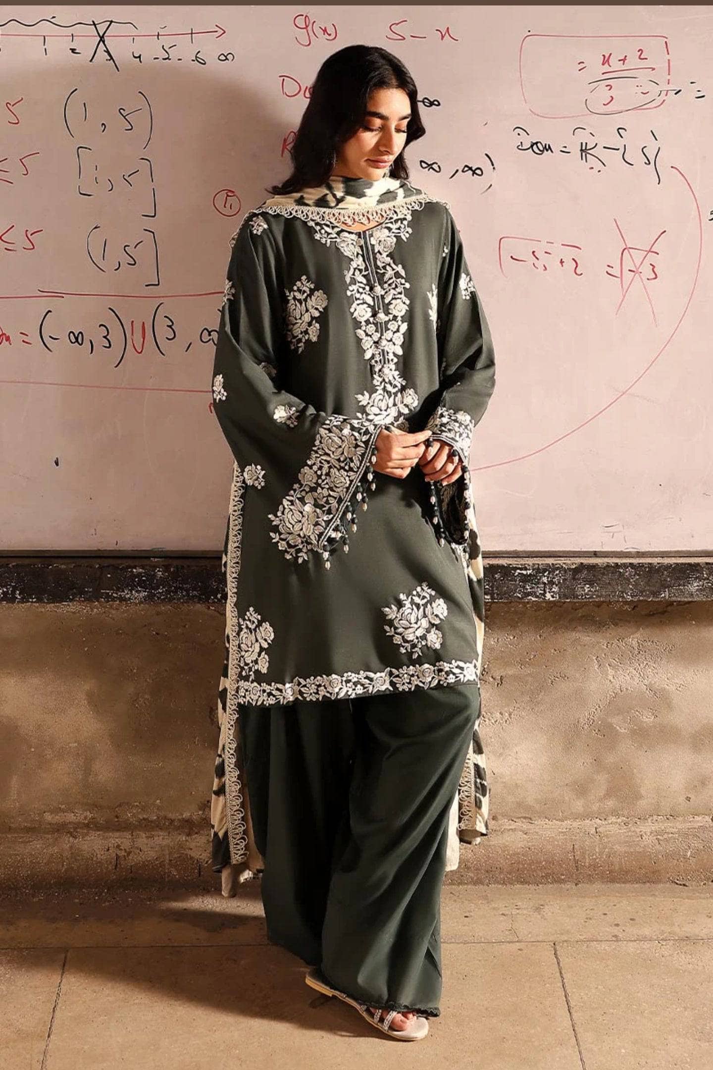 Cross Stitch Linen/Vintage Grey/Gray