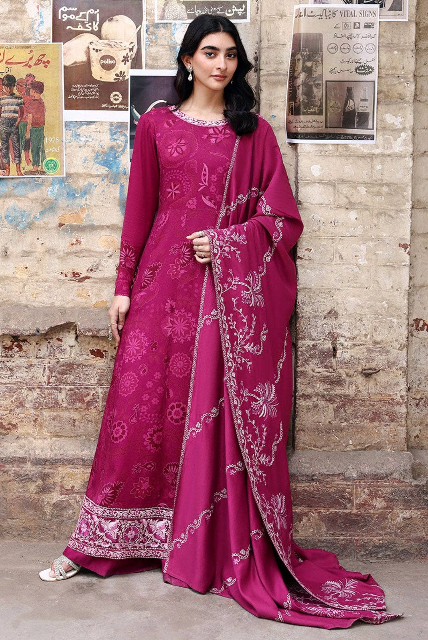 img_cross_stitch_marina_awwal_boutique