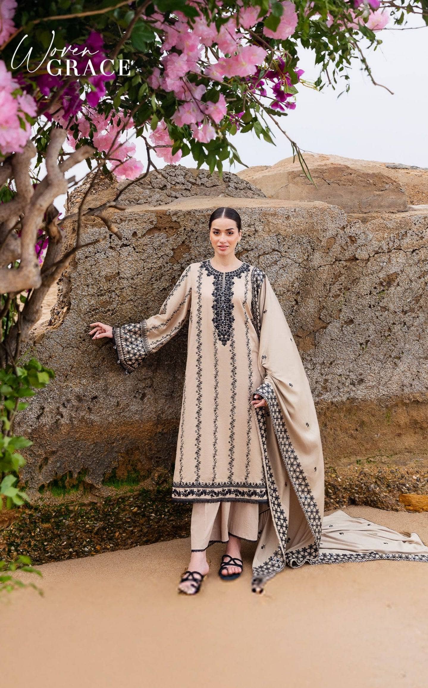 Cross Stitch Luxury Winter Collection Restocked/Cross Stitch Cotton Satin 25/Wooven Grace