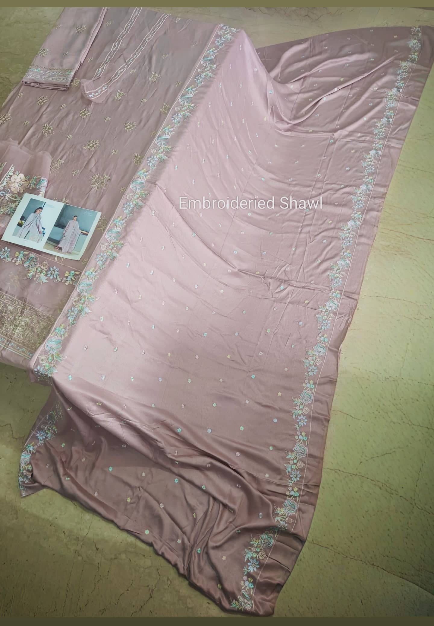 ing_cross_stitch_winter_awwal_boutique