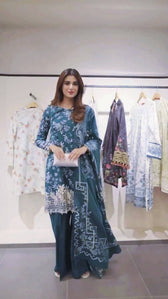 https://www.awwalboutique.com/search?q=Cross+Stitch+&type=product