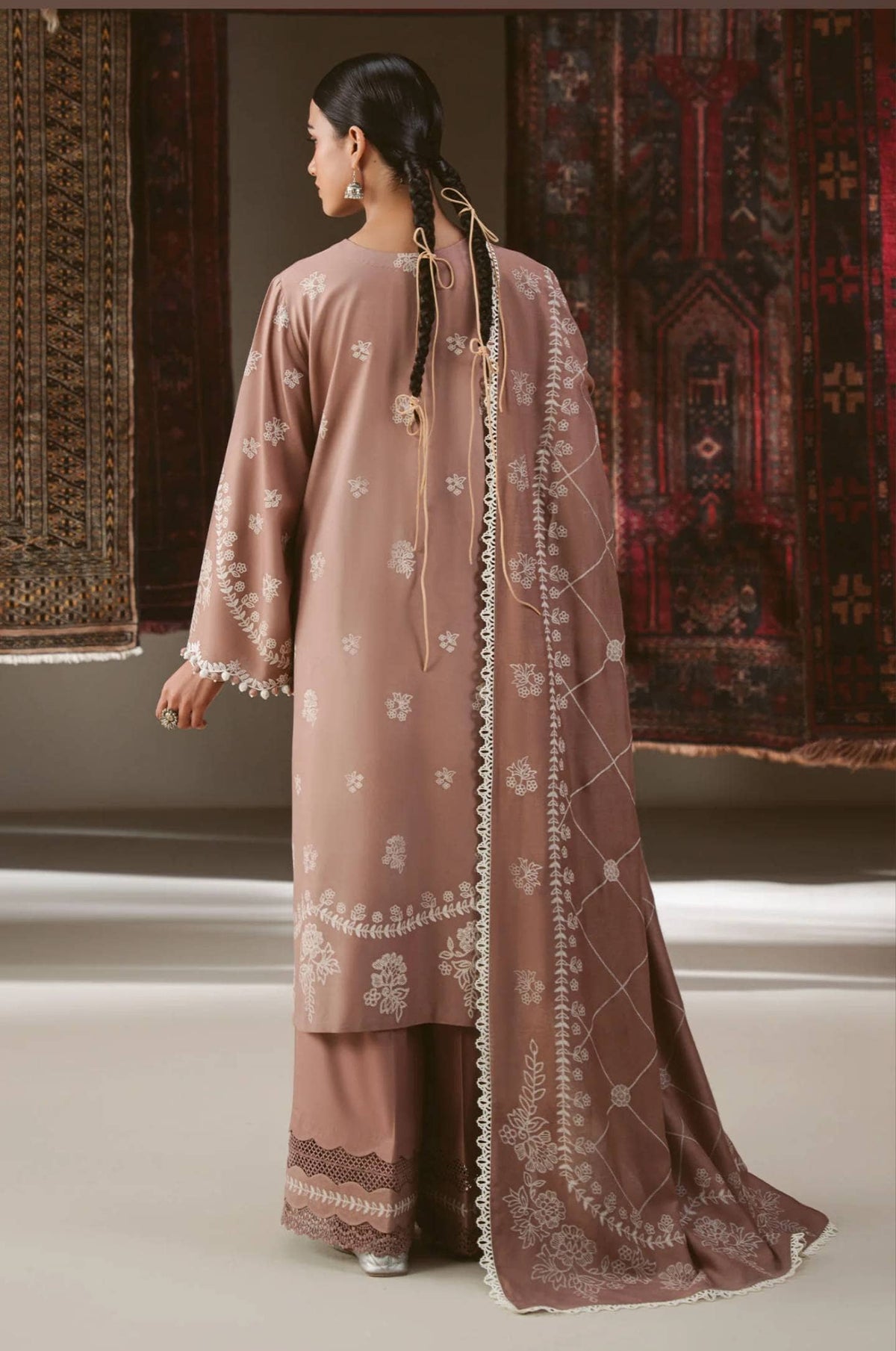 Cross Stitch Winter 26/COCOA MUSK-3PC LINEN EMBROIDERED SUIT/Brown