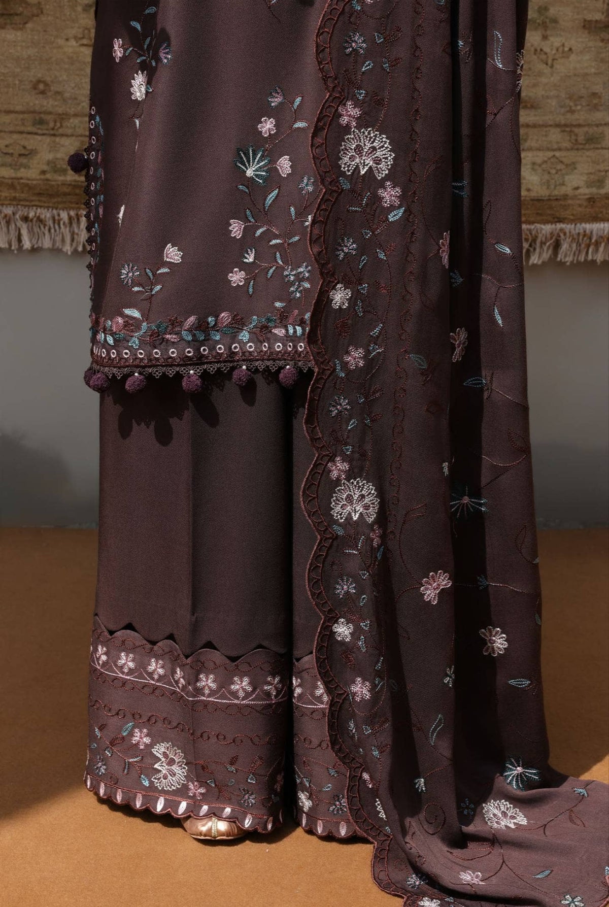 img_cross_stitch_winter_awwal_boutique