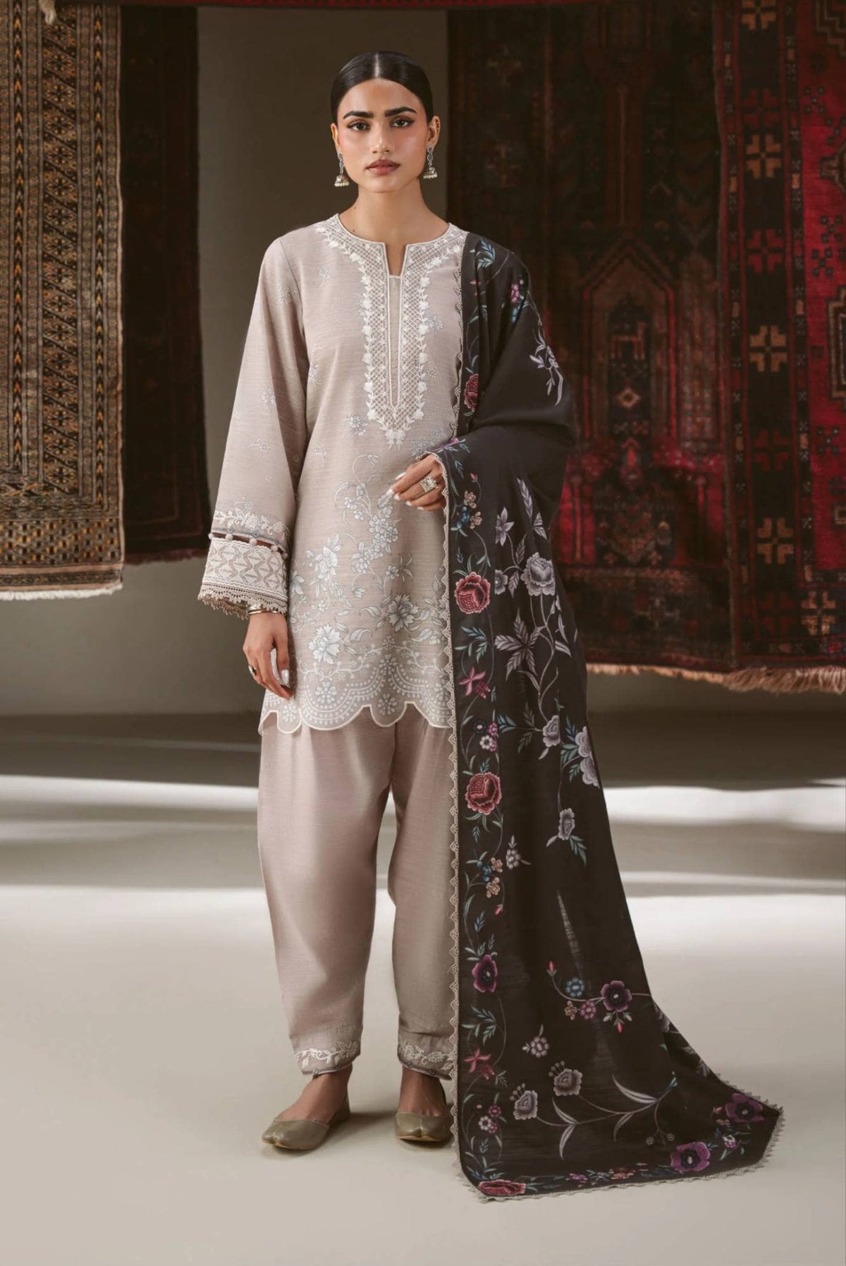 img_cross_stitch_winter_awwal_boutique