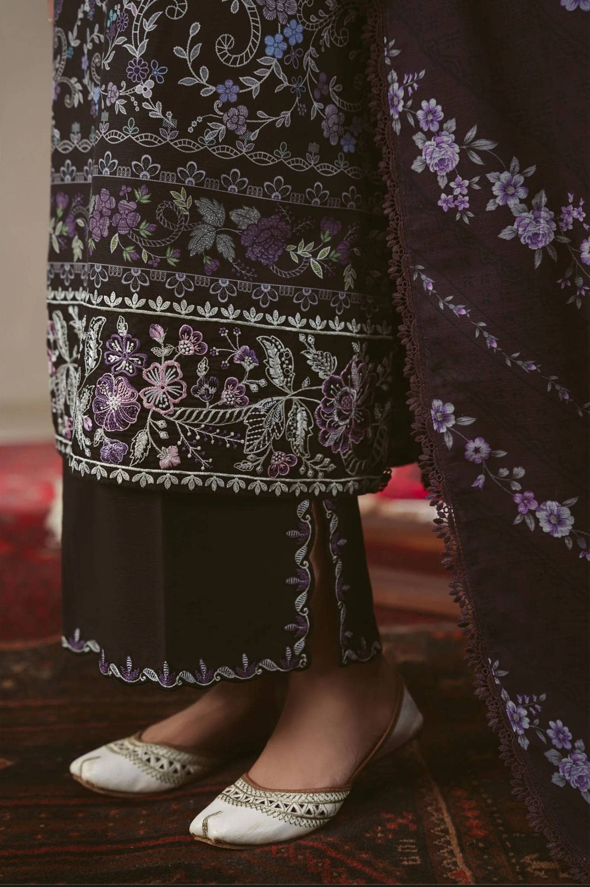 img_cross_stitch_winter_awwal_boutique