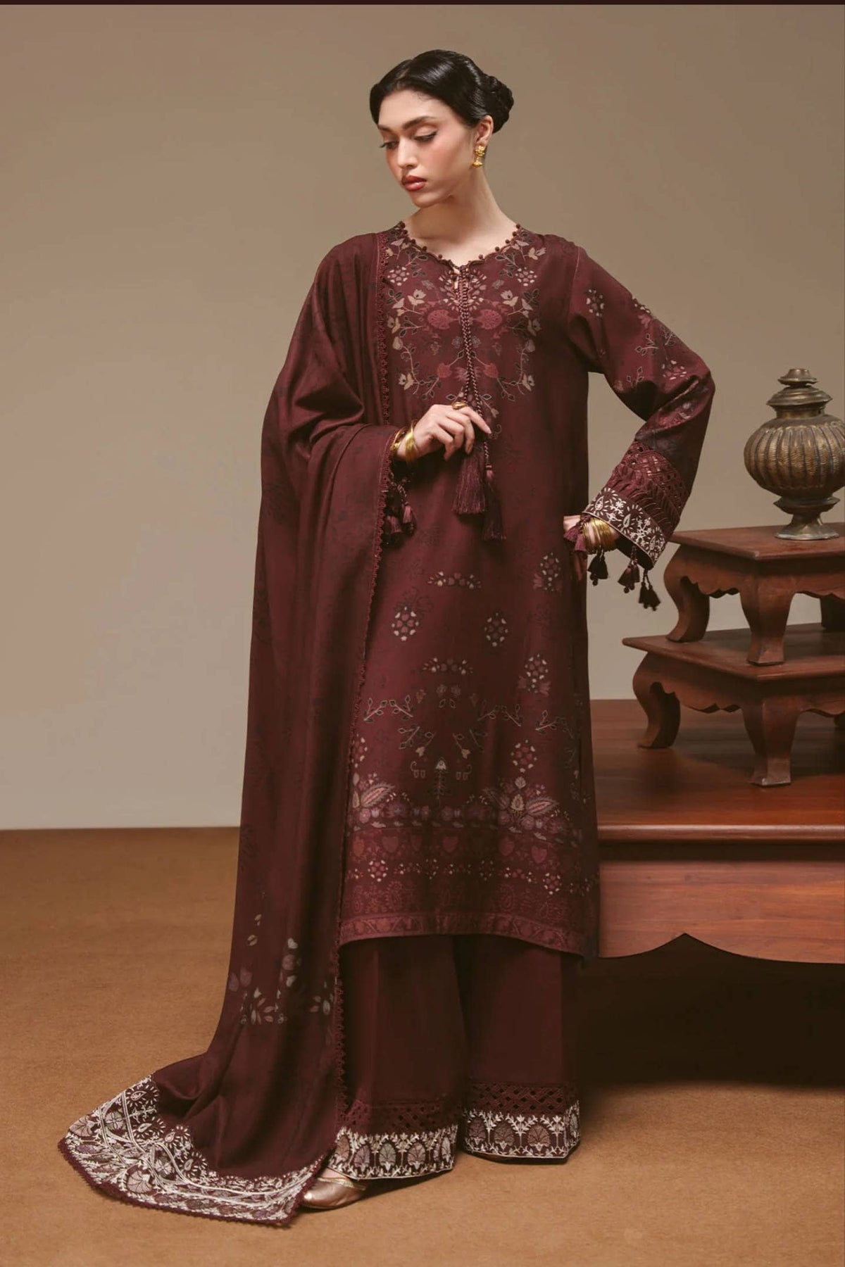 img_cross_stitch_winter_awwal_boutique
