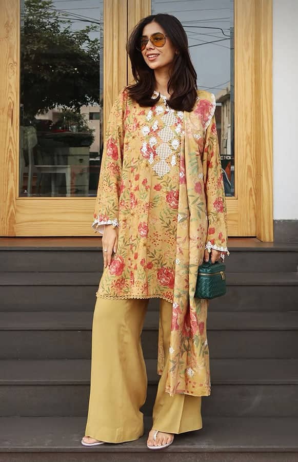 img_cross-stitch_cotton_satin_awwal_boutique