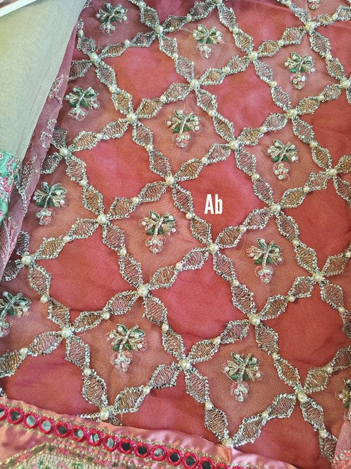 img_open_pic_elaf_celebration_awwal_boutique