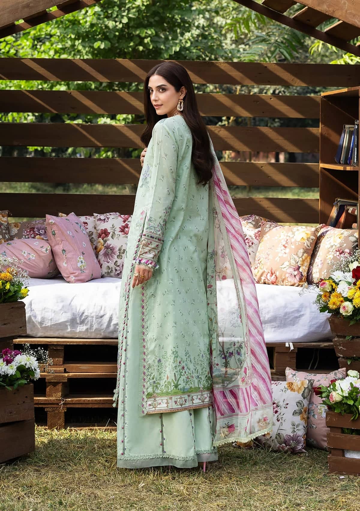 Elaf Chikankari 26/ERC-7B NAHL/Chiffon Dupatta