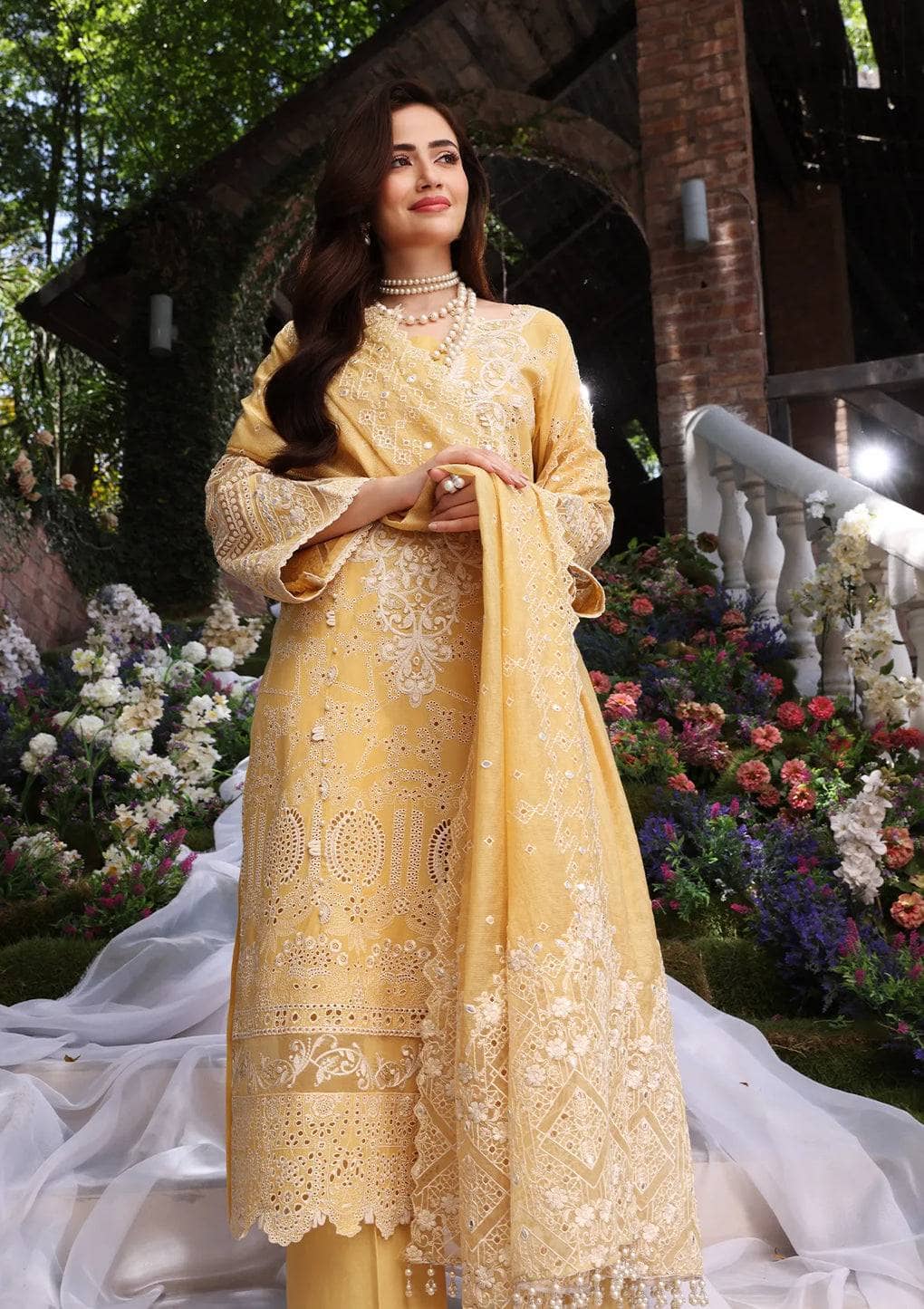 img_elaf_festive_chikankari_23_awwal_boutique