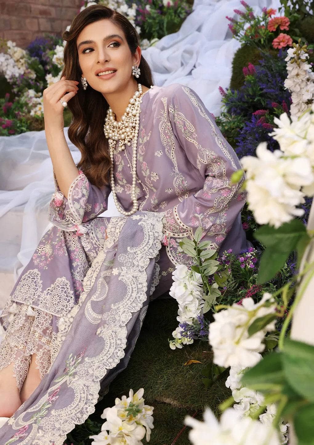 img_elaf_festive_chikankari_23_awwal_boutique