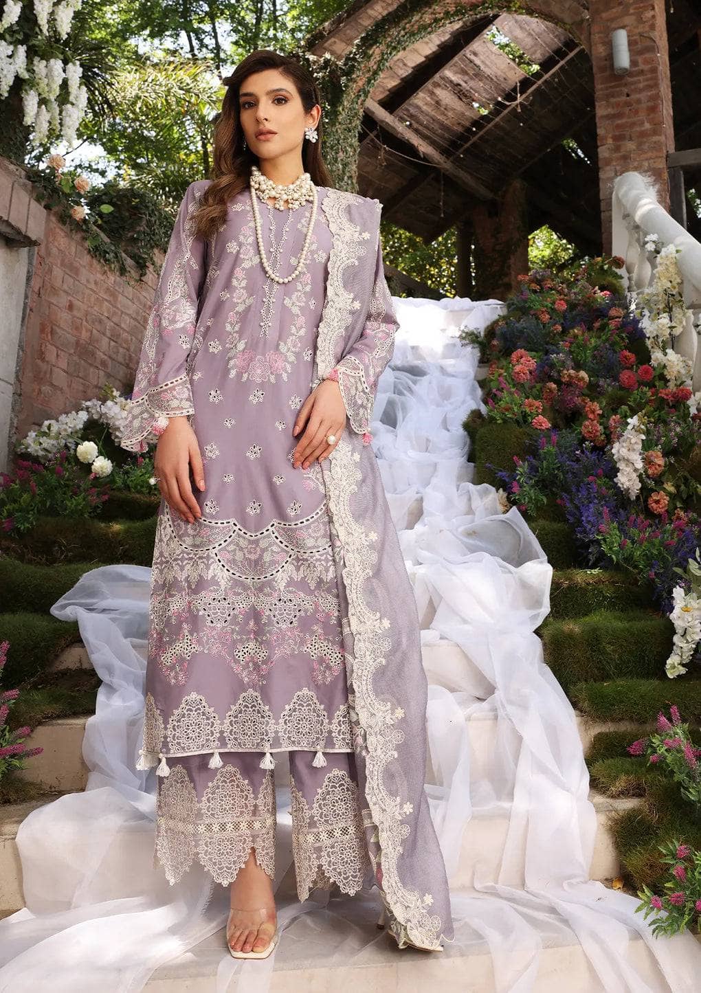 img_elaf_festive_chikankari_23_awwal_boutique