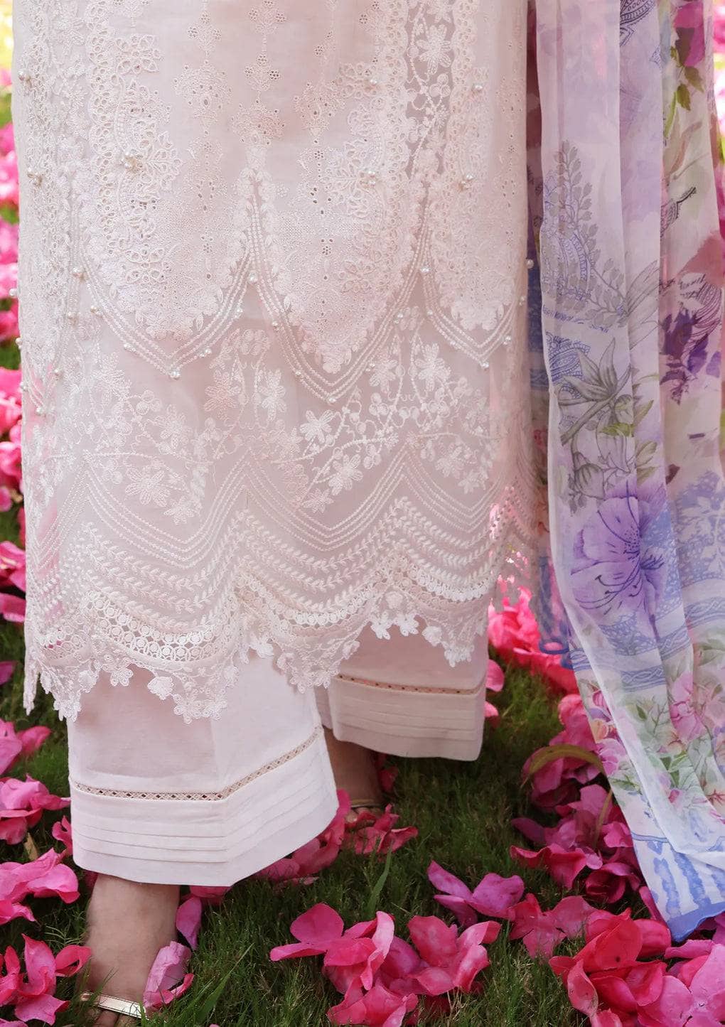 img_elaf_festive_chikankari_23_awwal_boutique