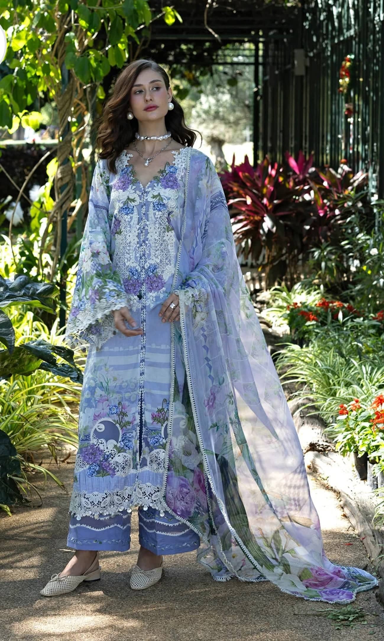 img_elaf_signature_awwal_boutique