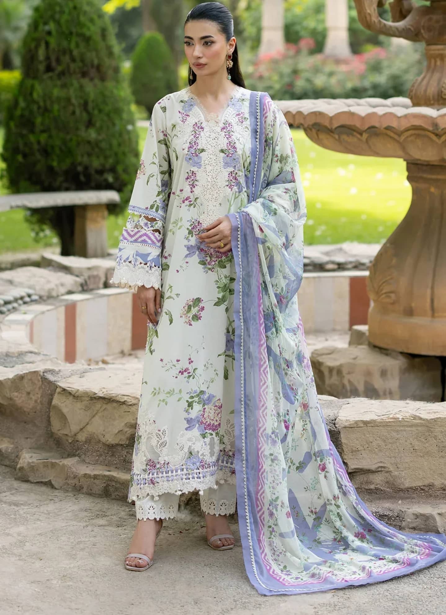img_elaf_signature_olivia_awwal_boutique