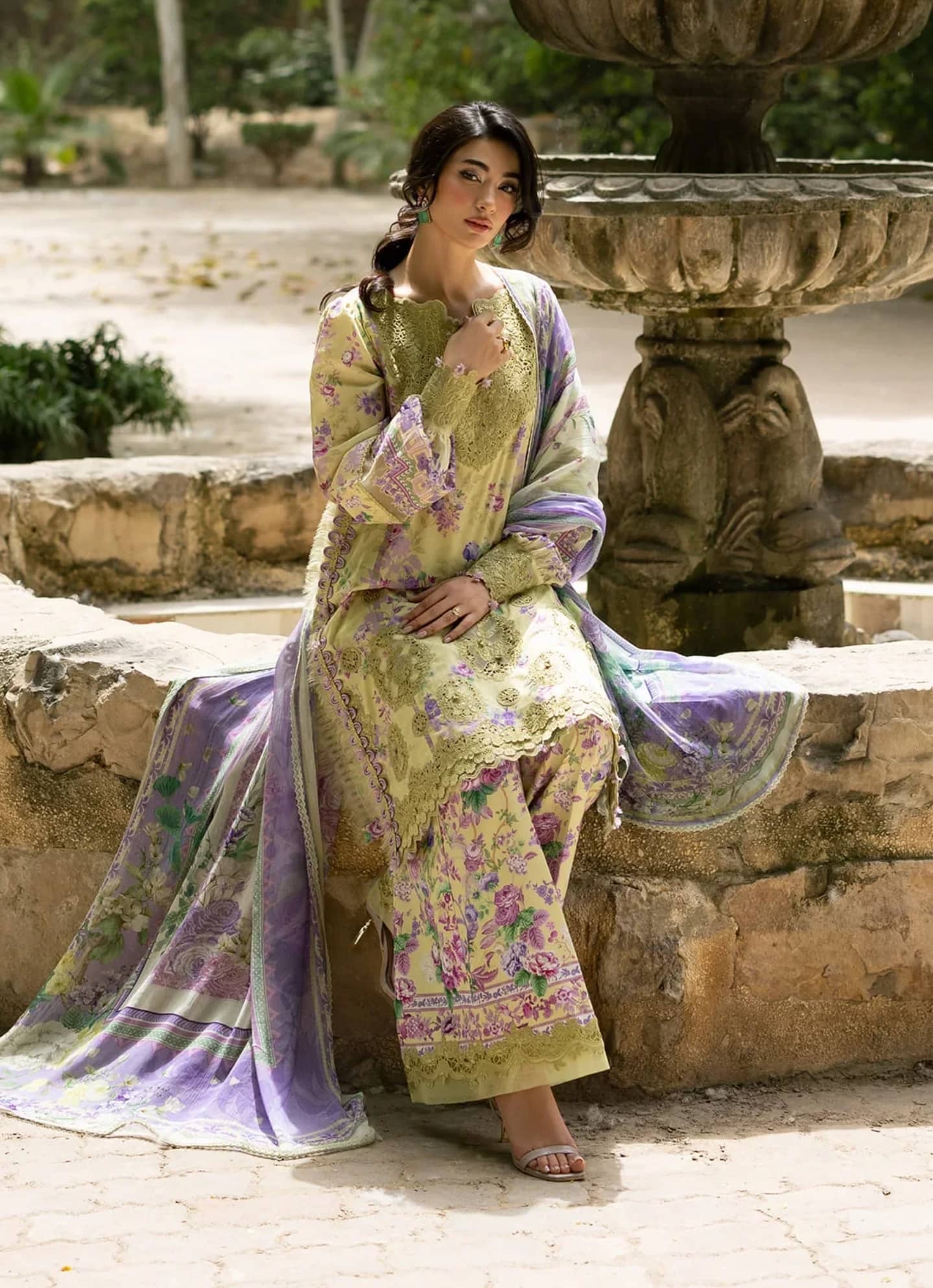 Elaf Signature Lawn/Vol 2/8A/Olivia