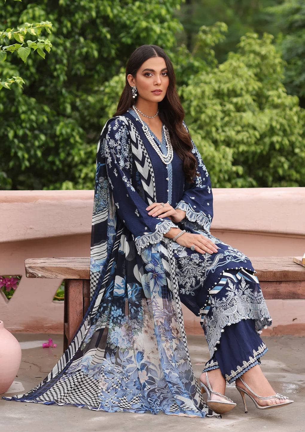 img_elaf_lawn_23_awwal_boutique