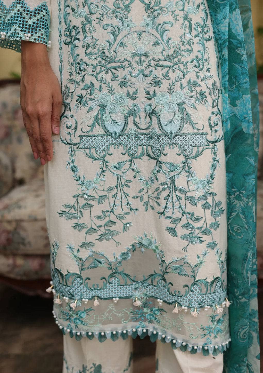 img_elaf_lawn_23_awwal_boutique
