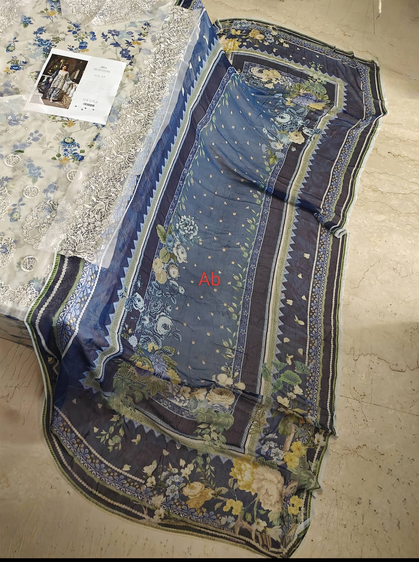 img_elaf_signature_lawn_awwal_boutique