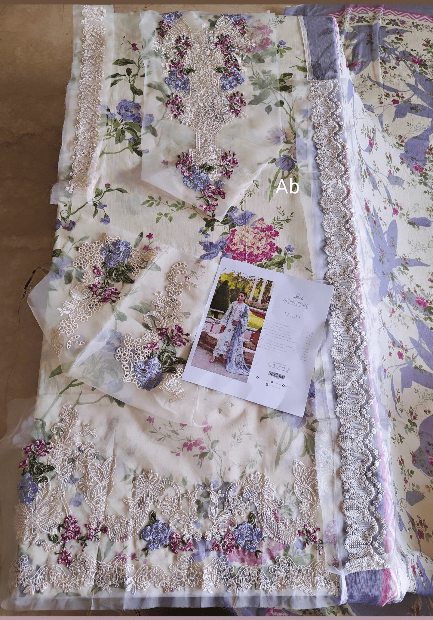 Aimg_elaf_signature_lawn_awwal_boutique
