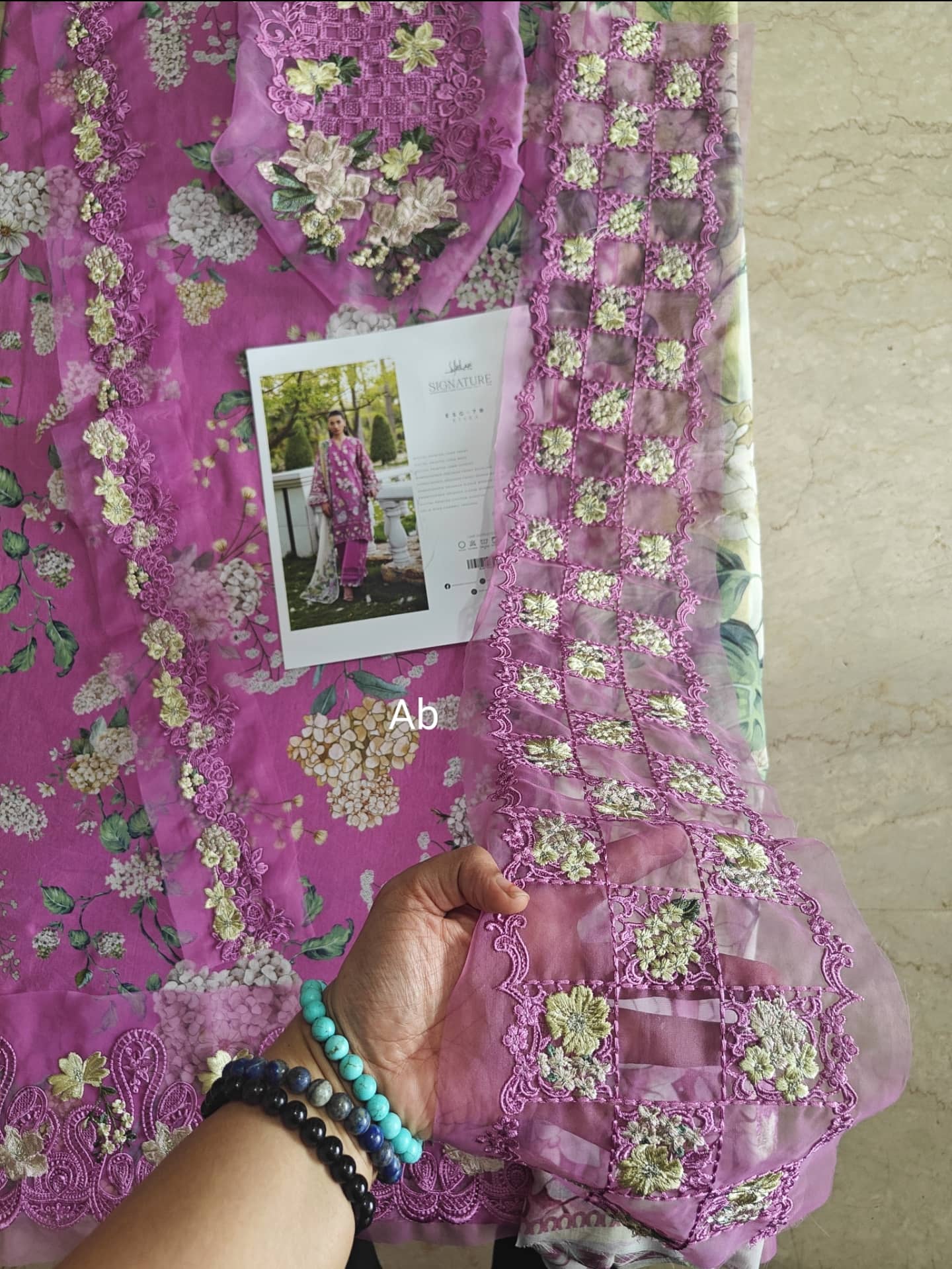 Hot🔥Seller/Open Pic/Elaf Signature Lawn/Vol 2/Kiara/7B