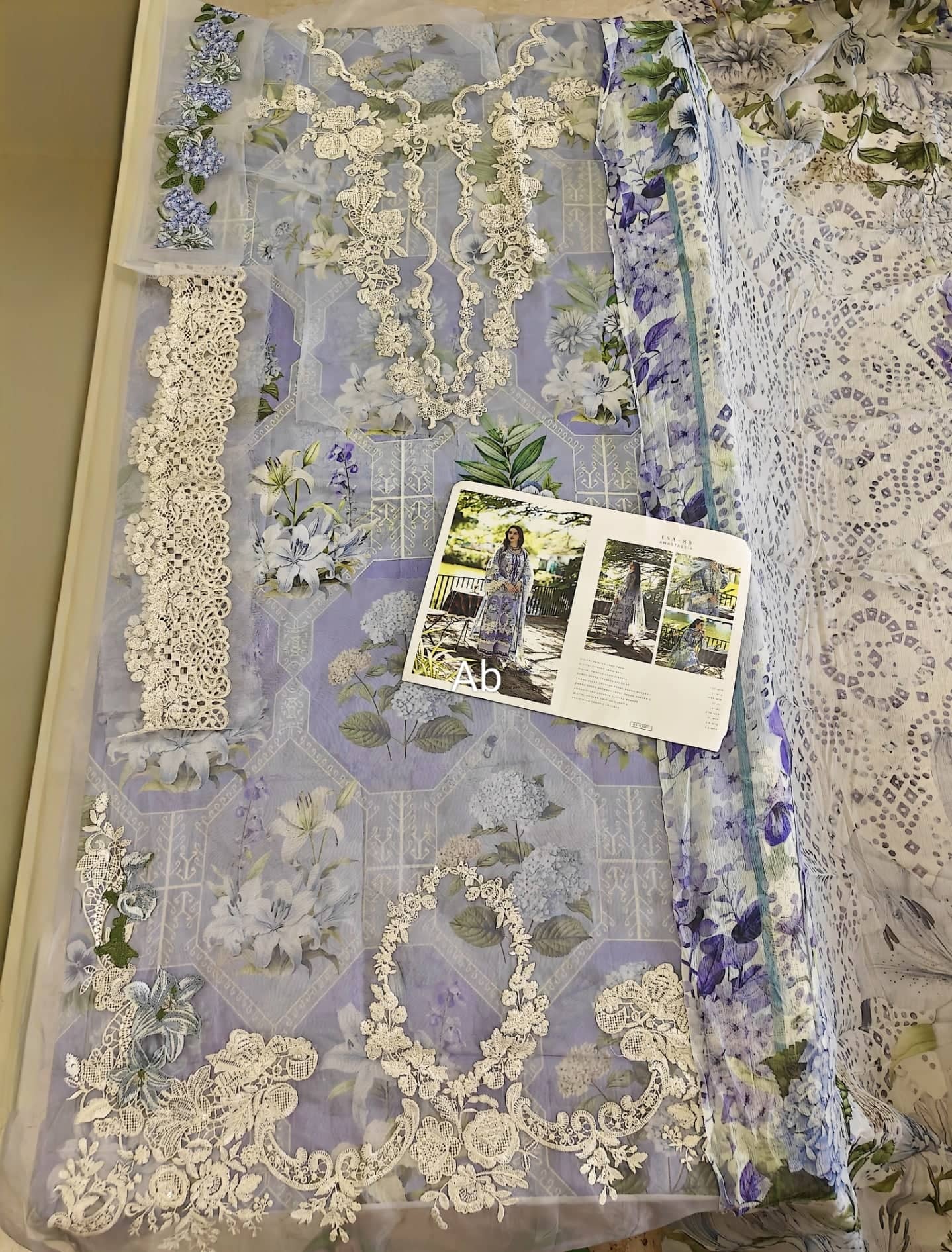 img_elaf_signature_lawn_awwal_boutique