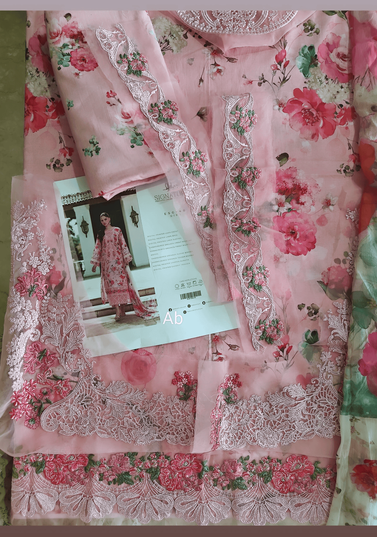 Sale‼️Open Pic/Elaf Signature Lawn/Vol 2/4B-Mira