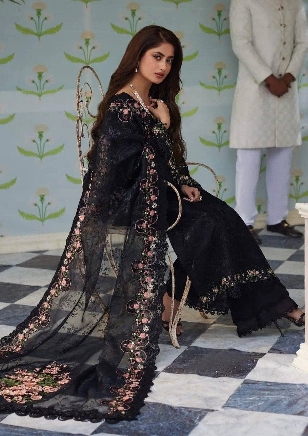 img_elaf_premium_eid_lawn_awwal_boutique
