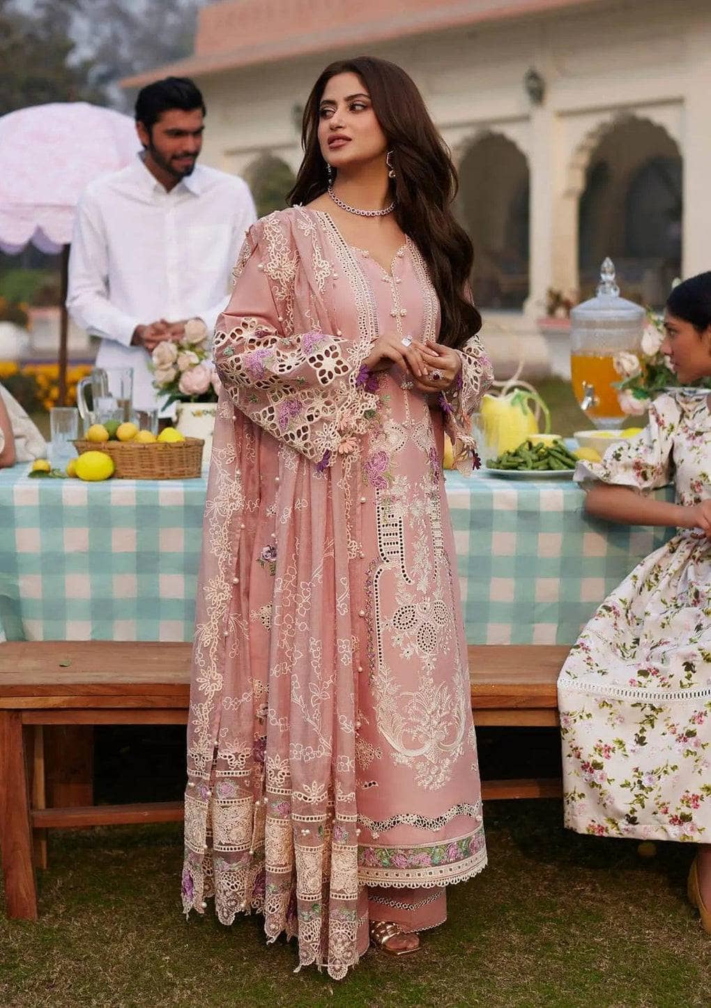 img_elaf_premium_eid_lawn_awwal_boutique
