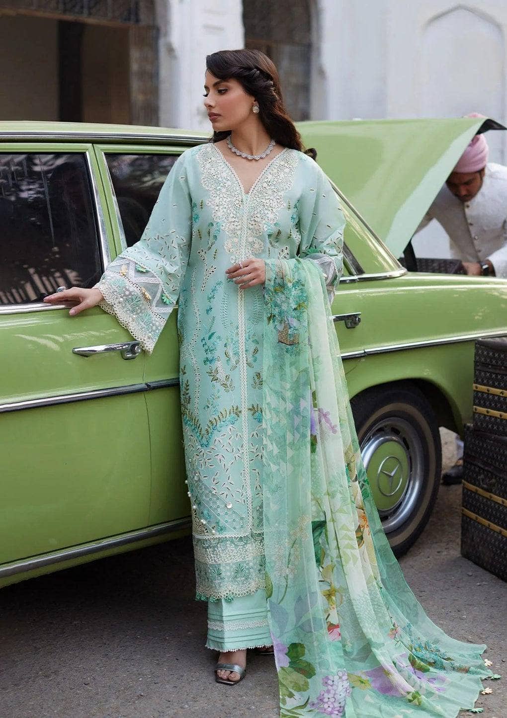 img_elaf_premium_eid_lawn_awwal_boutique