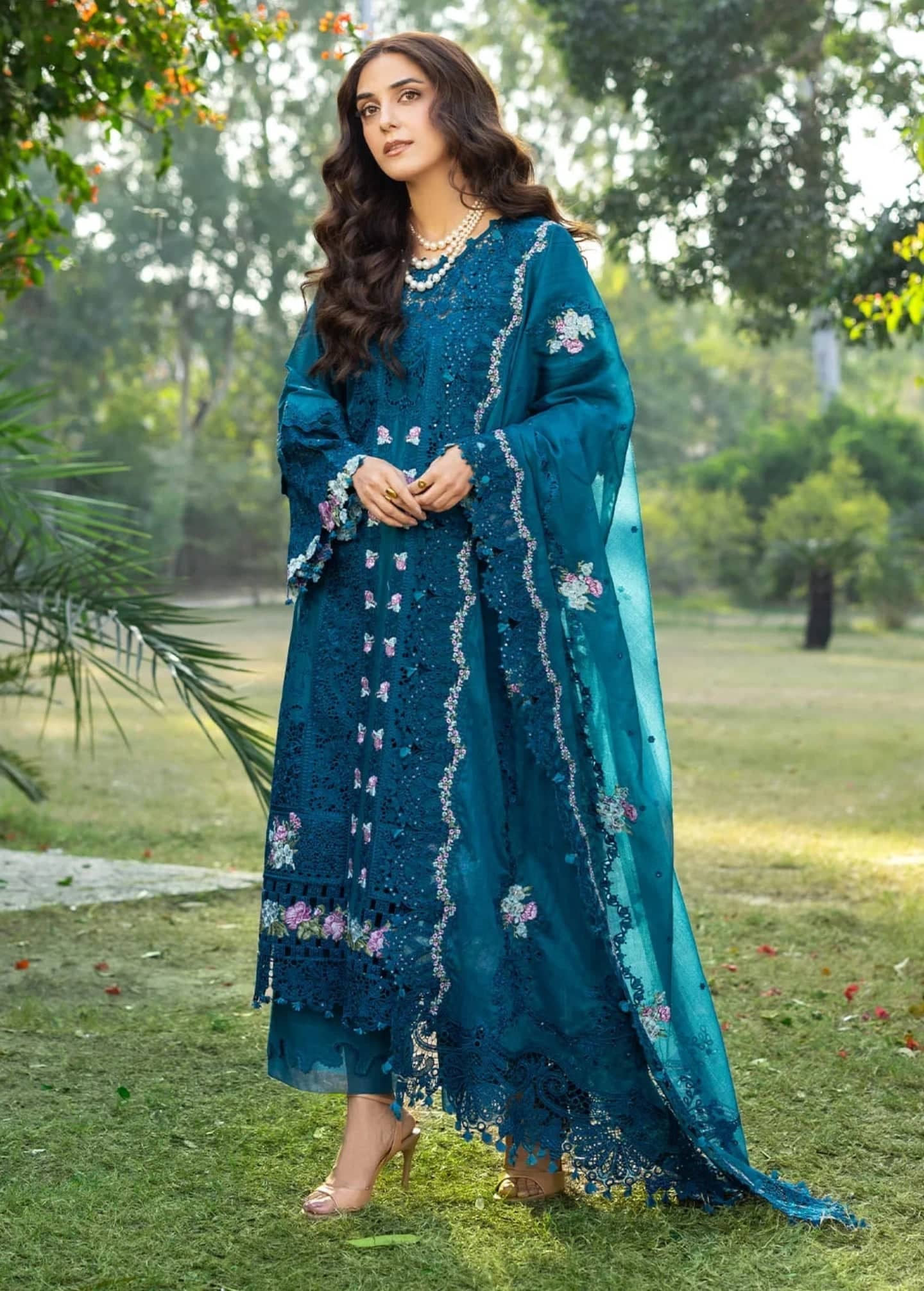 img_elaf_premium_lawn_awwal_boutique