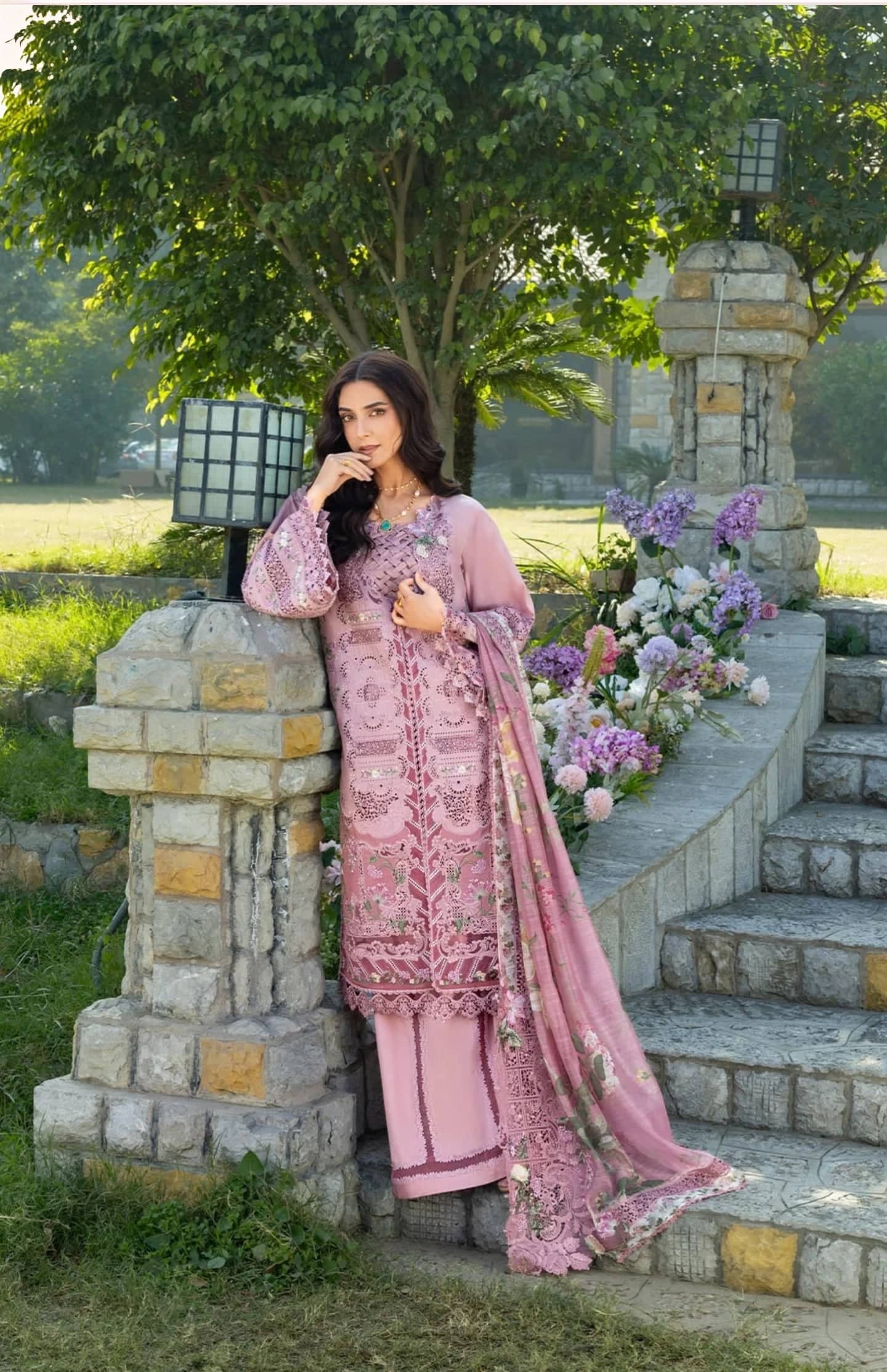 img_elaf_premium_lawn_awwal_boutique