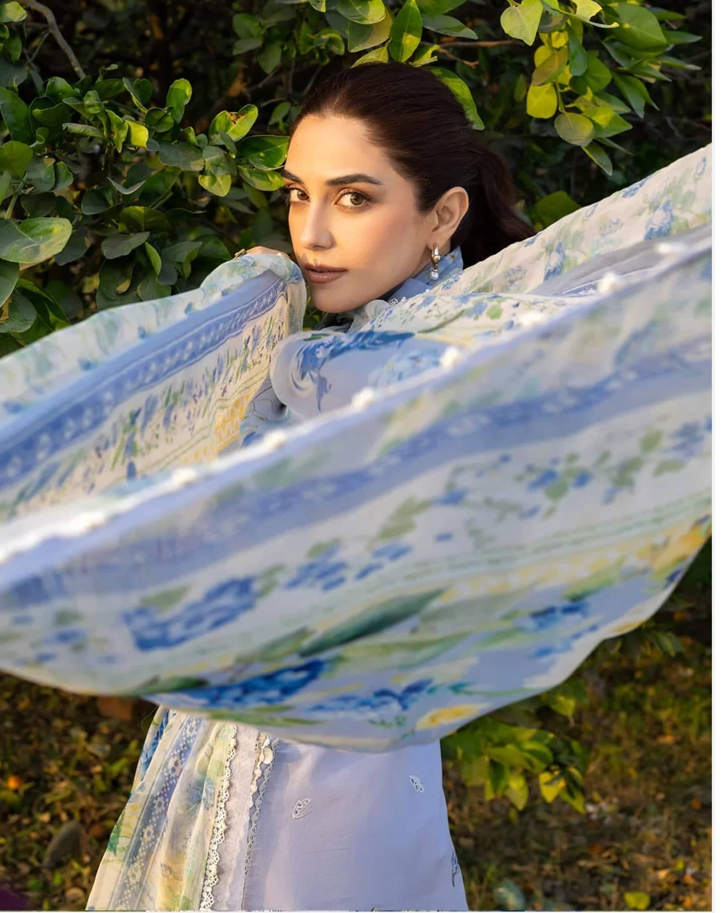 Elaf Premium Lawn 26/ELY-12 SKY BLISS