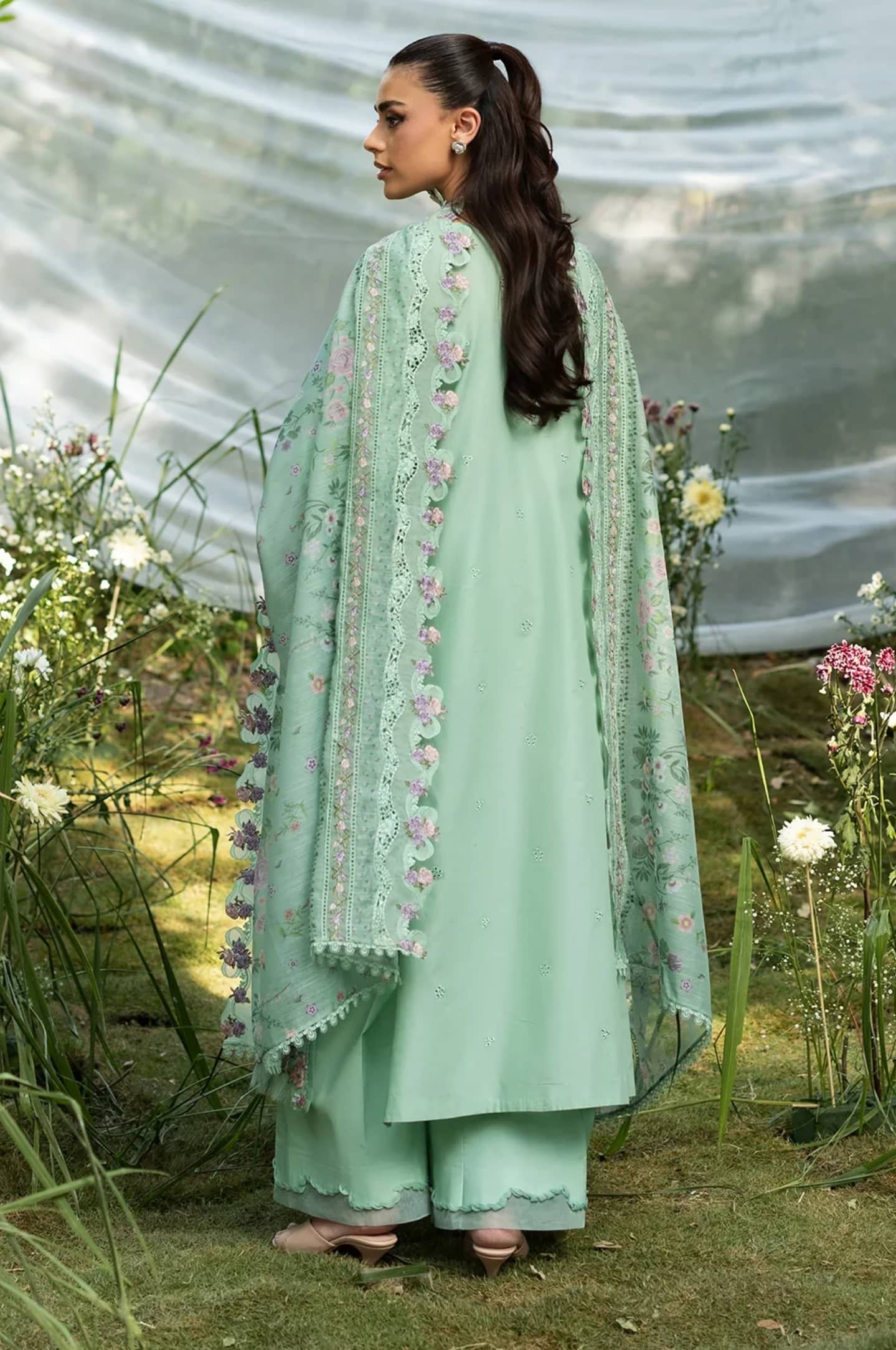 Elaf Premium Lawn 26/Vol 2/ELQ-3A DAISY CHAIN