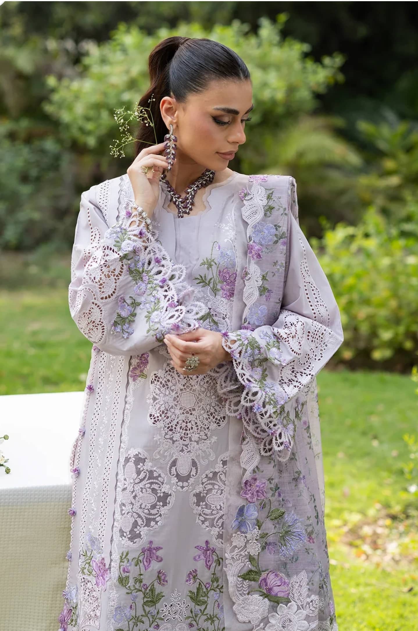 Elaf Premium Lawn 26/Vol 2/ELQ-4B PURE PLUM