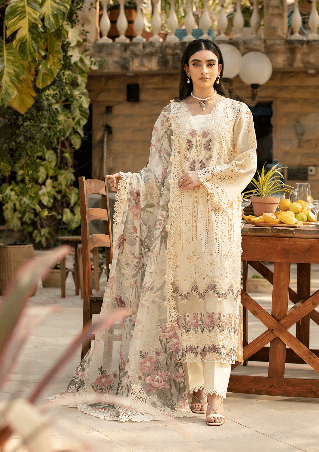 img_elaf_luxury_lawn_awwal_boutique