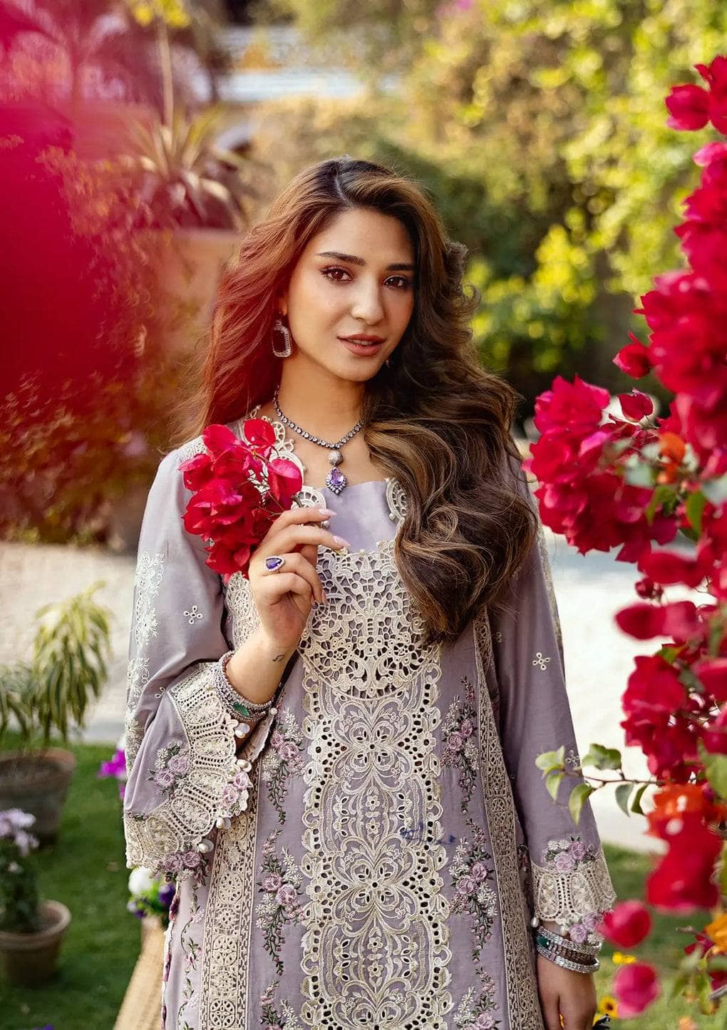img_elaf_chikankari_lawn_awwal_boutique
