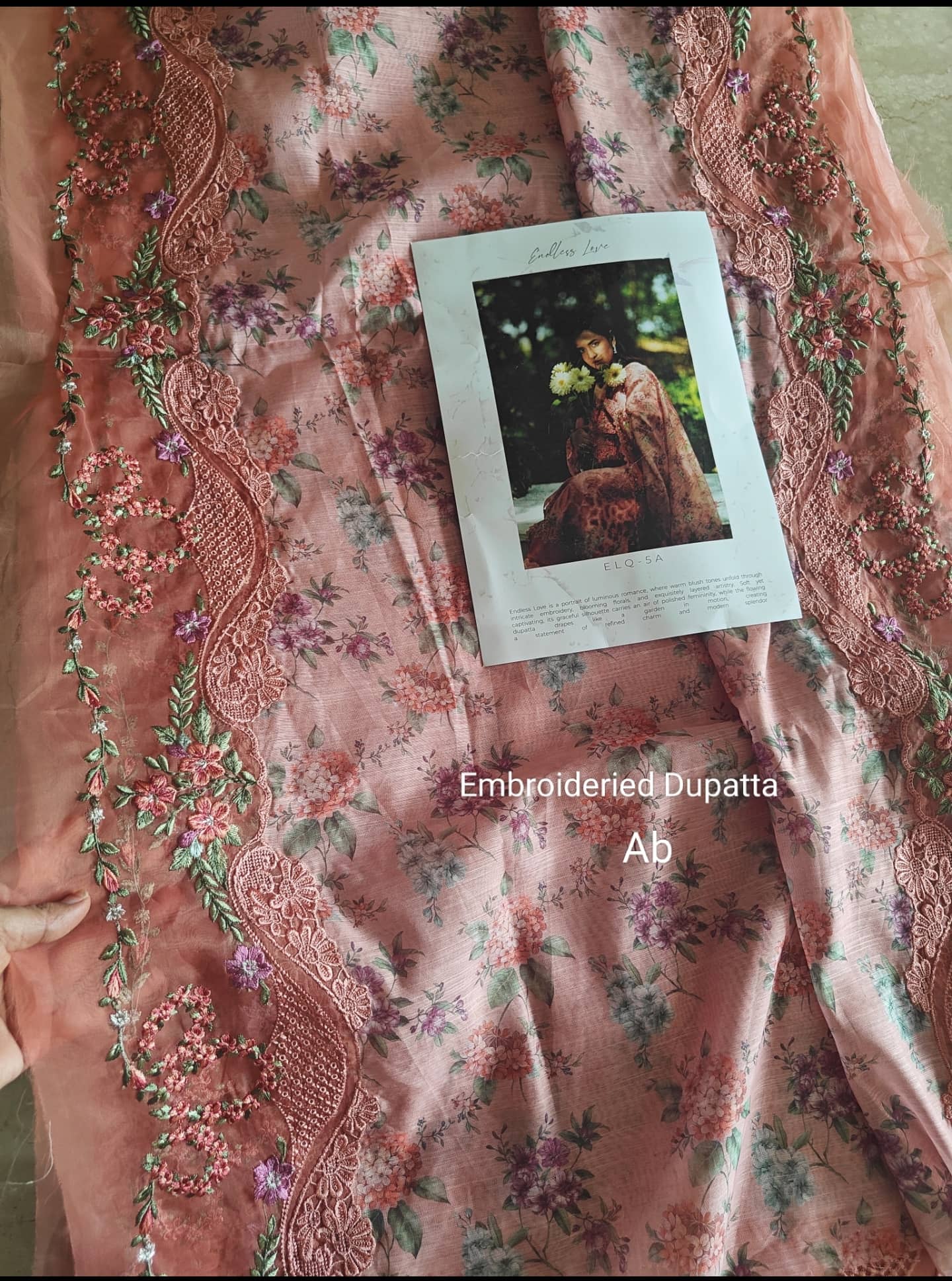 img_elaf_premium_lawn_awwal_boutique
