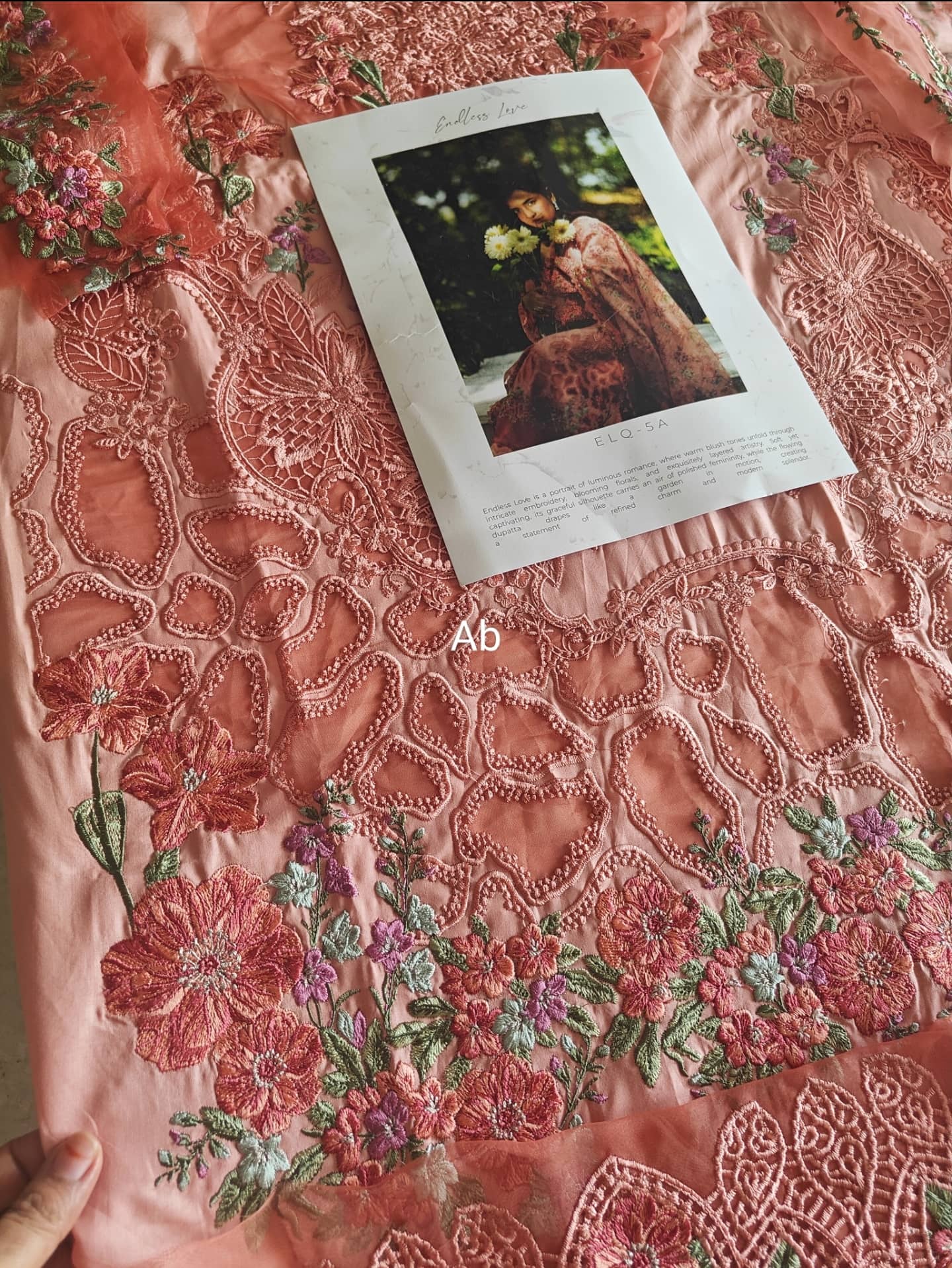 img_elaf_premium_lawn_awwal_boutique