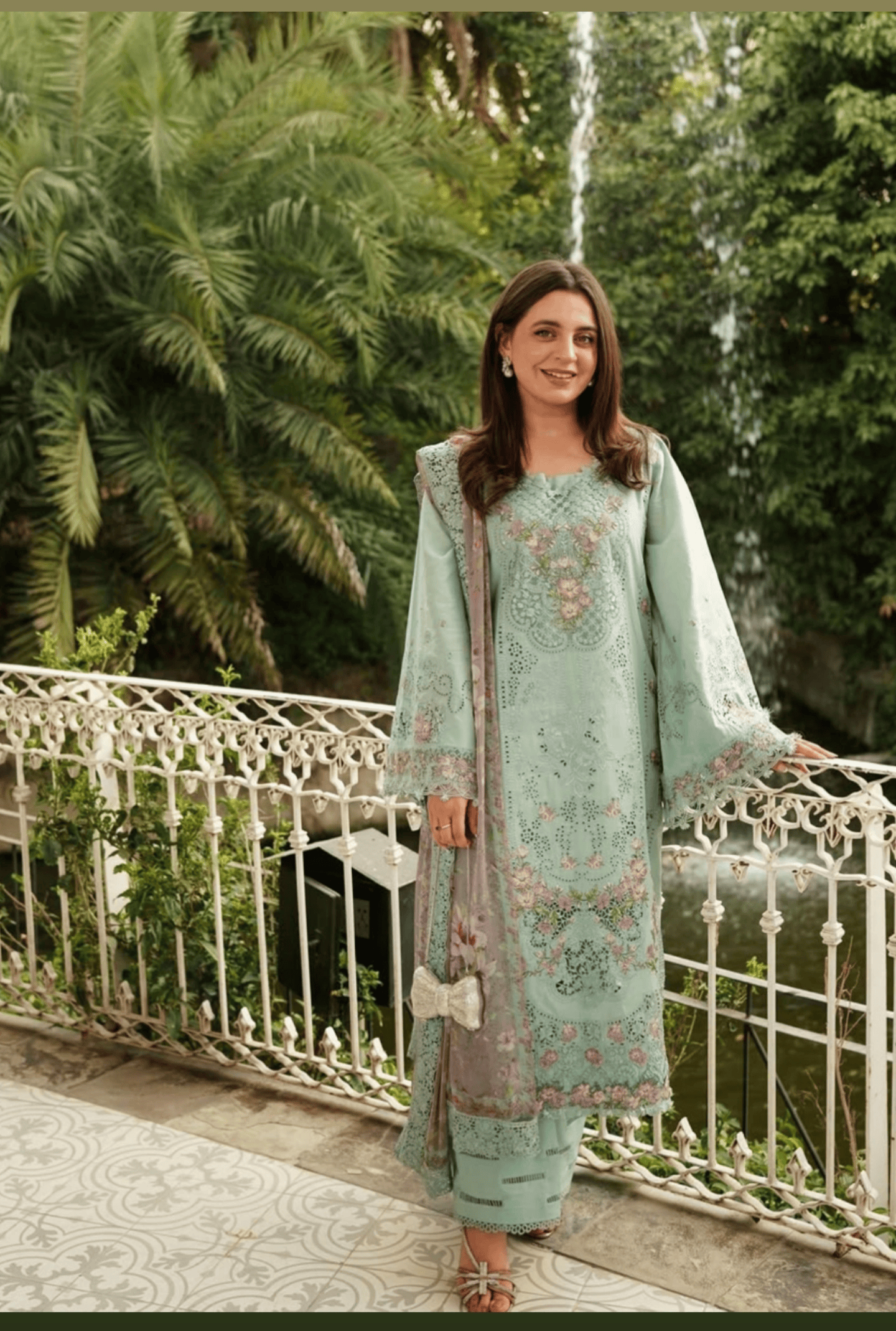 img_elaf_premium_lawn_awwal_boutique