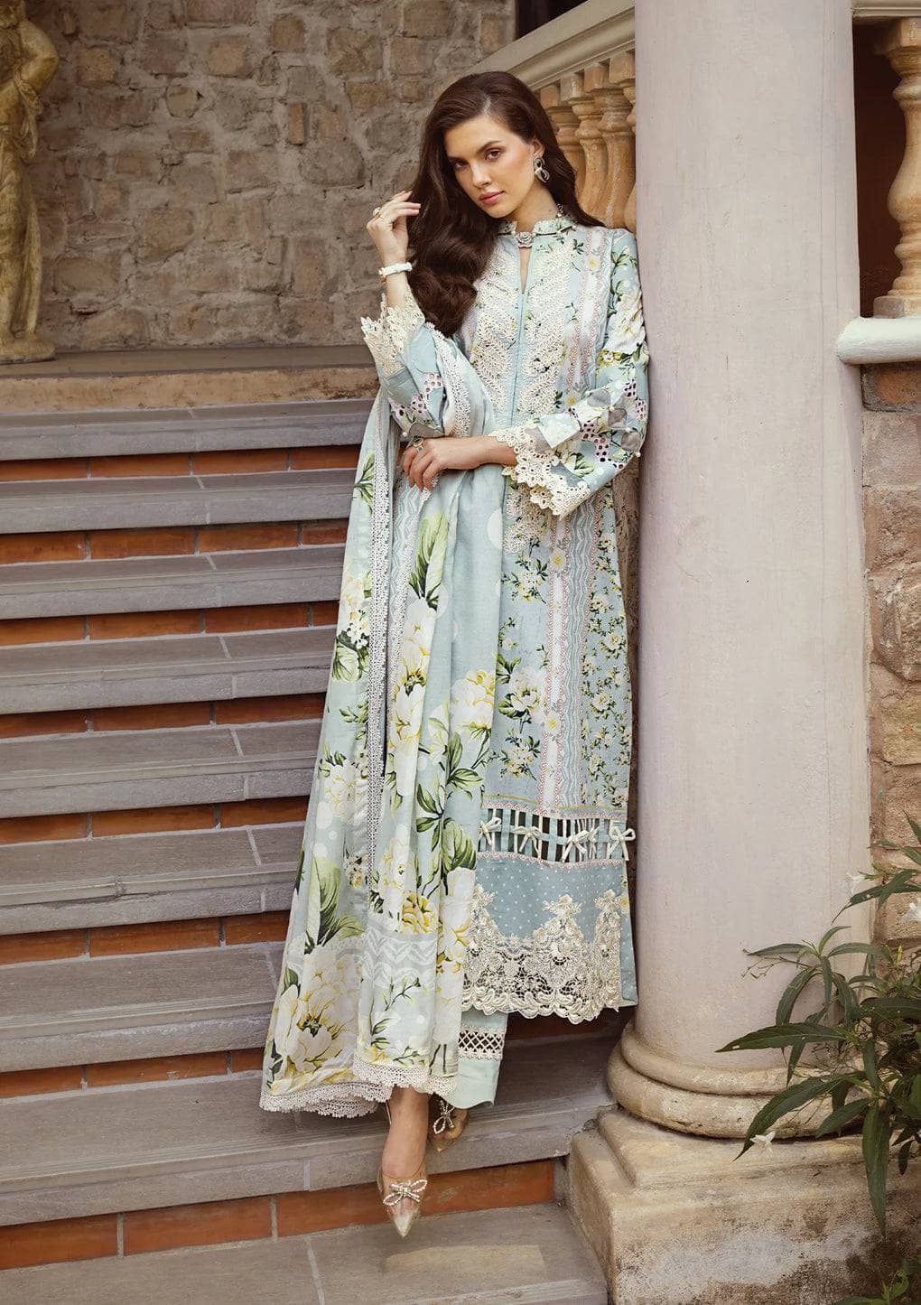 img_elaf_prints_chikankari_lawn_24_awwal_boutique